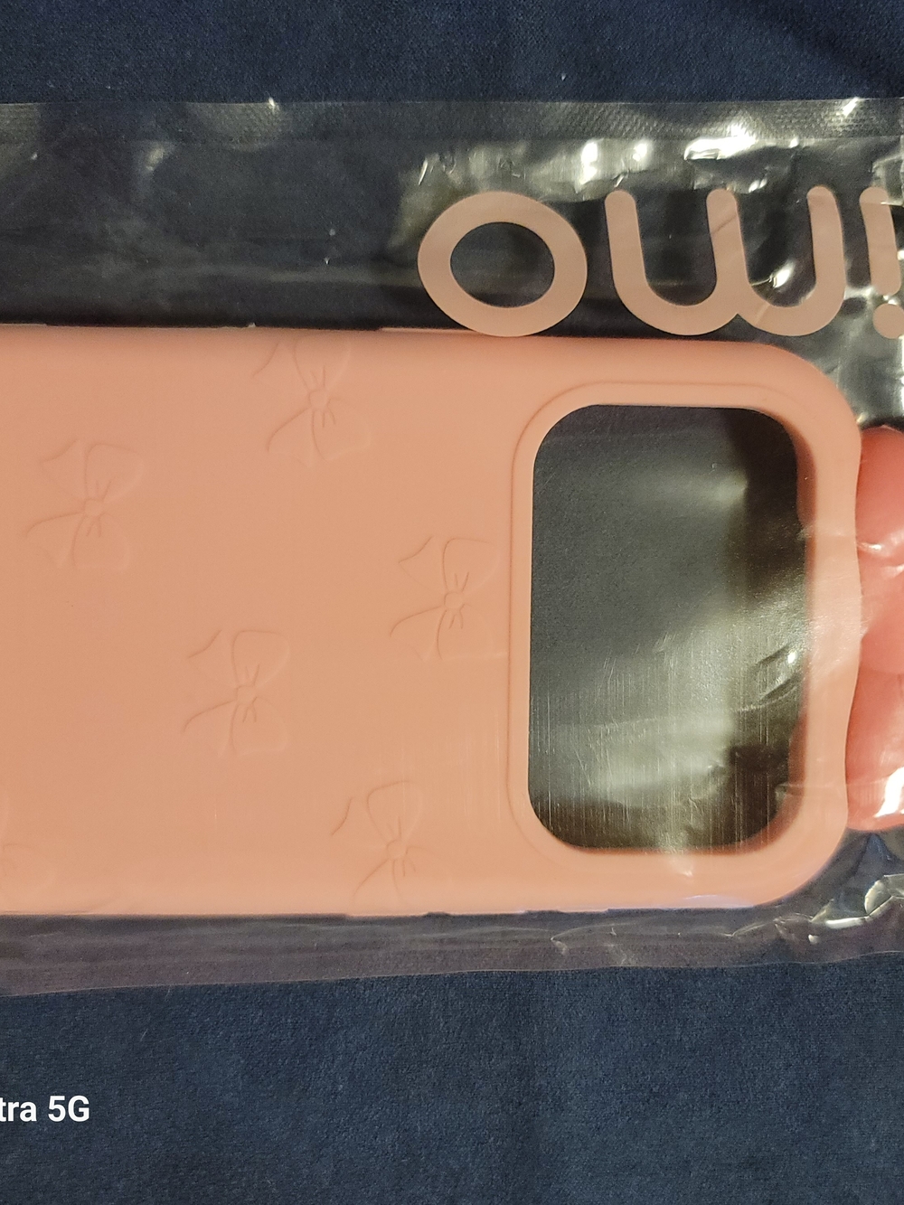Pink Silicone Phone Case with Bow Texture - Brand IP 17 PRO